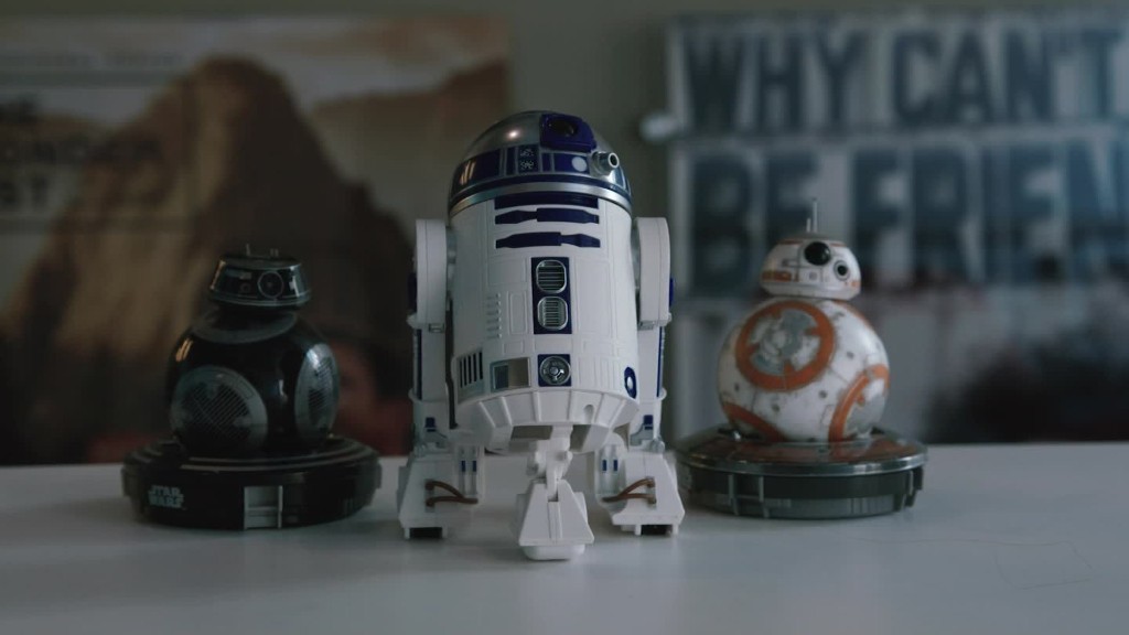 Hands on with Star Wars' new BB-9E and R2D2 droids 