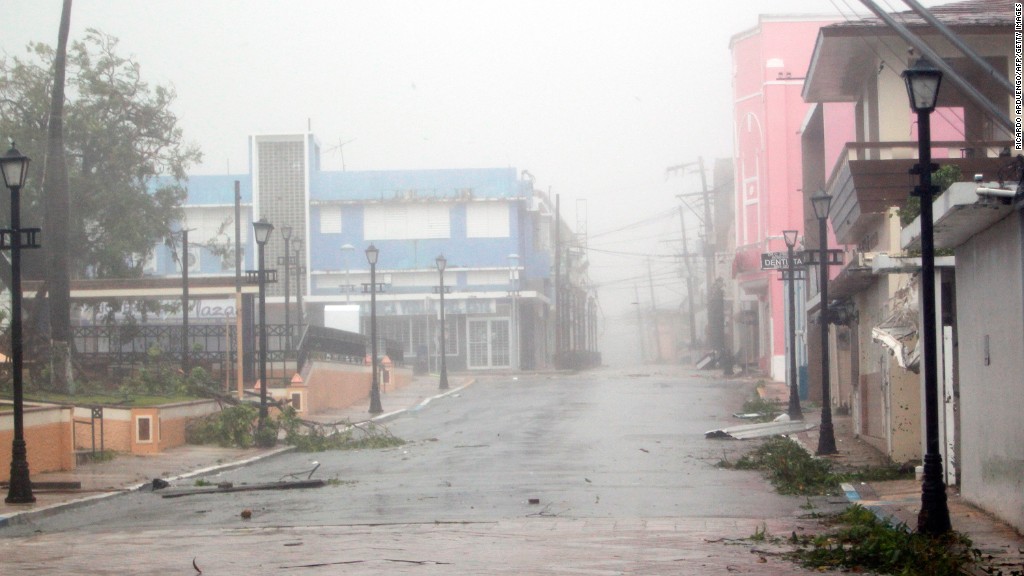 Hurricane Maria pummels Puerto Rico