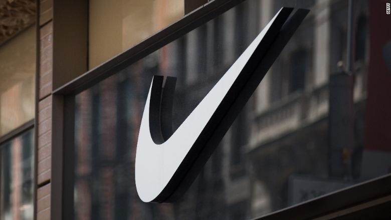 Two Nike execs leave amid complaints about work environment