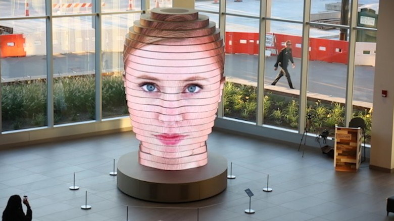 This LED sculpture projects your selfies - Video - Tech - Culture