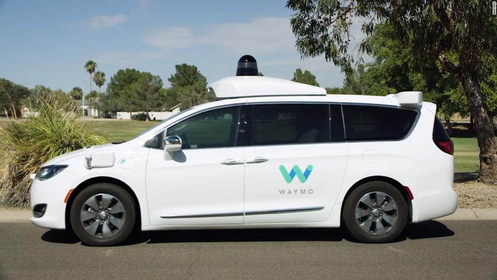 Waymo tests self-driving cars without safety drivers