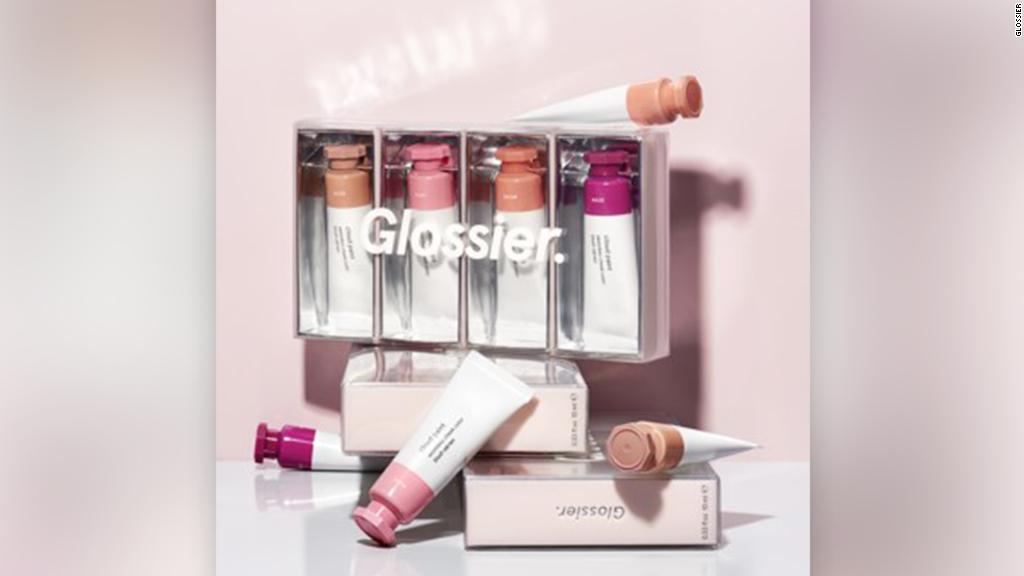 How Glossier founder and CEO is disrupting the beauty industry