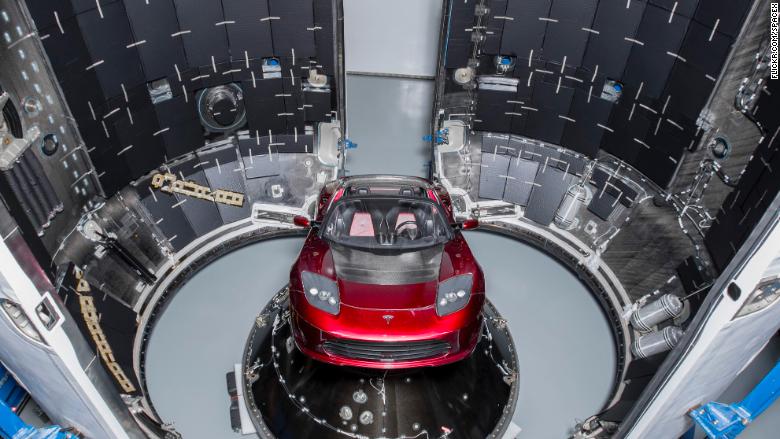 Falcon Heavy Tesla roadster