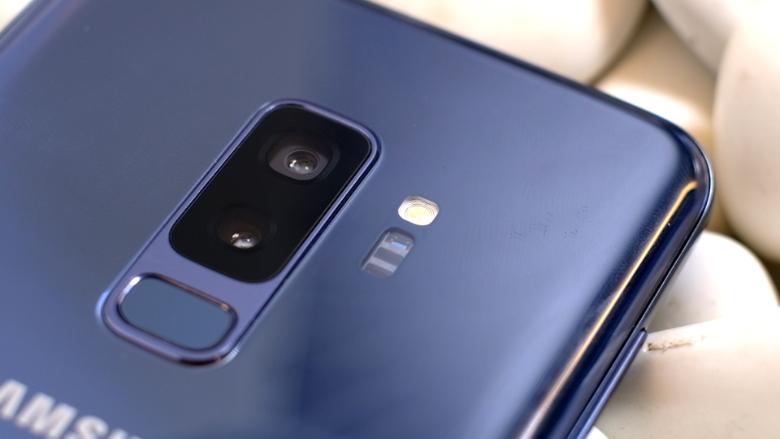 Samsung Galaxy S9: better camera, AR emoji and stereo speakers