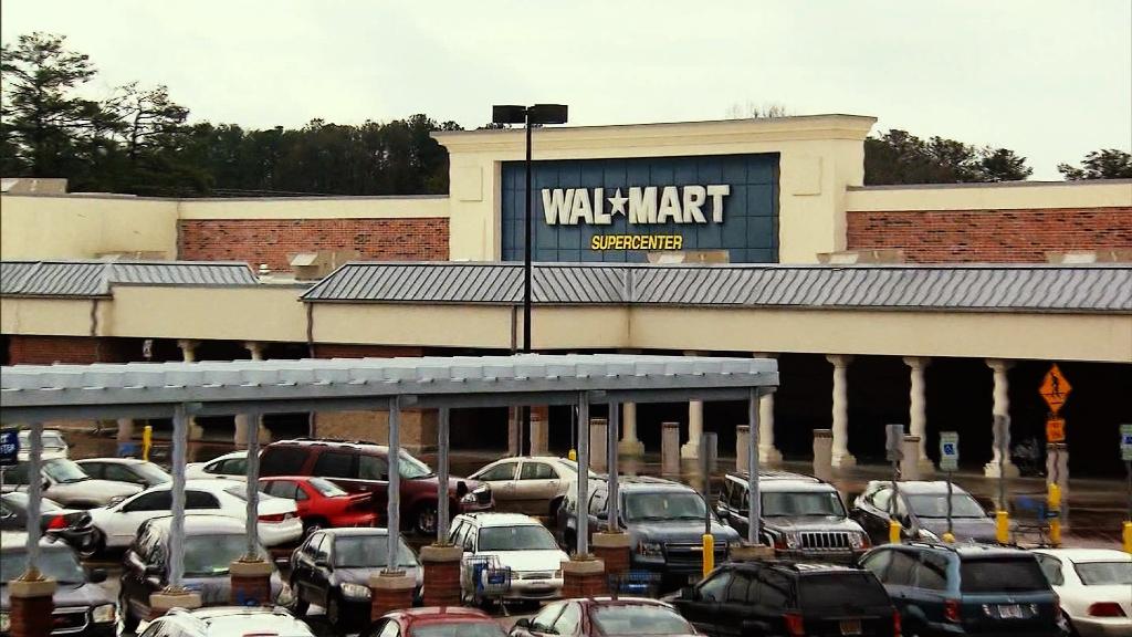 Walmart raises age restriction for gun purchases to 21