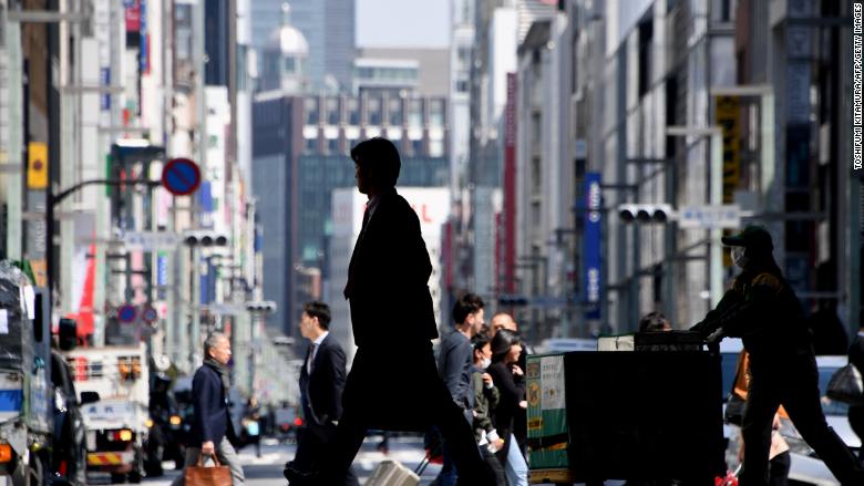 japan tokyo pedestrians