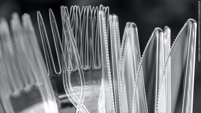 plastic cutlery