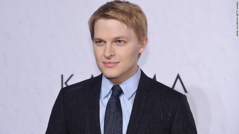 ronan farrow