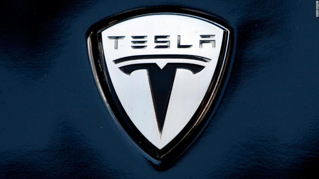 What happens if Tesla goes private?