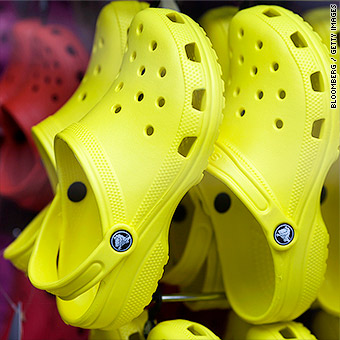 crocs at dick's sporting goods