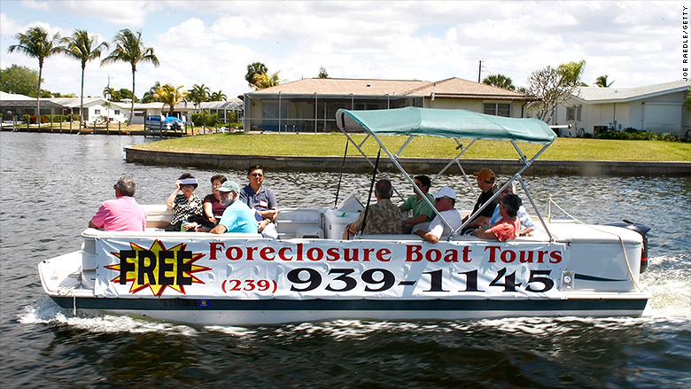 foreclosure boat tours 