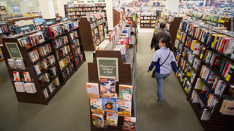 barnes and nobel interior