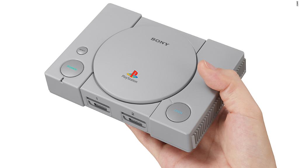 Sony releases a PlayStation retro console