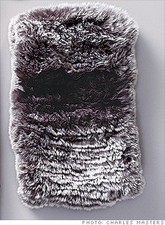 Rabbit-fur neck warmer