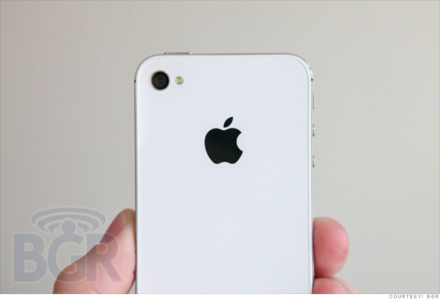 Apple iPhone 4S review  253 facts and highlights